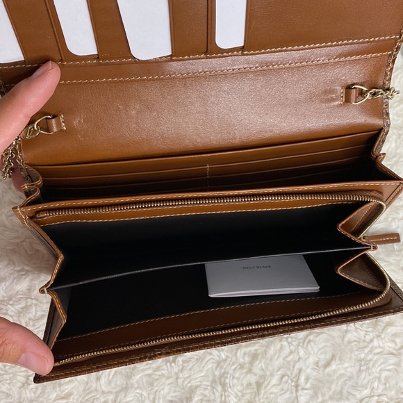 Gucci Python Wallet - Picture 9 of 14